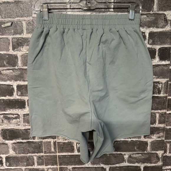 Meshki lounge sweat shorts light blue green pockets cut off - Picture 8 of 9